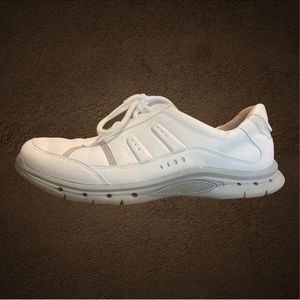 Clarks Unstructured White Women’s Leather Shoes Size 7.5W